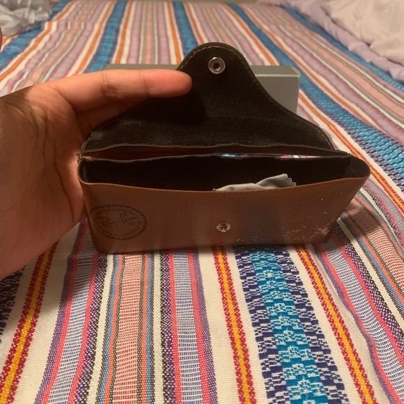 Ray ban sunglasses - Picture 3 of 3